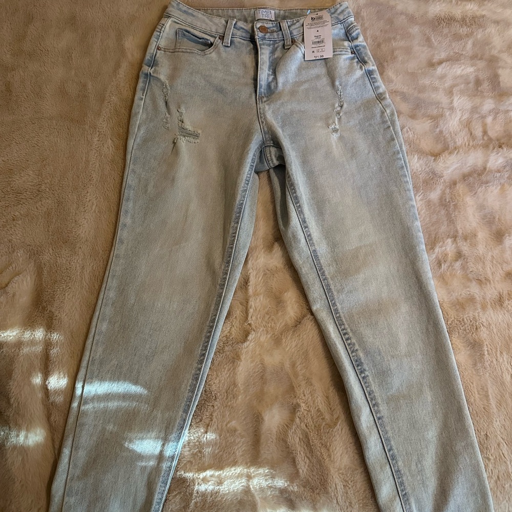 Time and Tru Light Blue Skinny Jeans